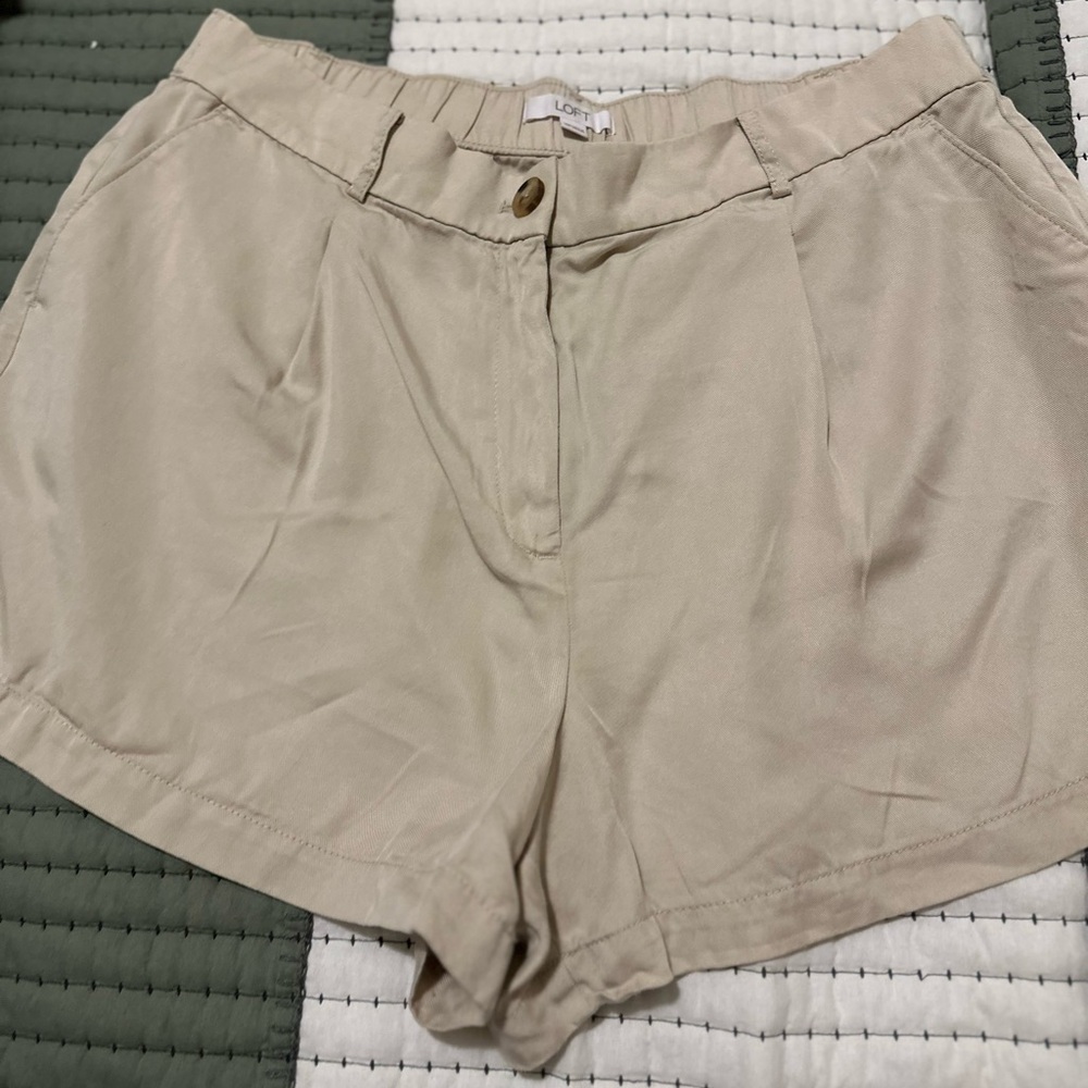LOFT Pleated Shorts in Emory (2 pair) - Picture 7 of 8